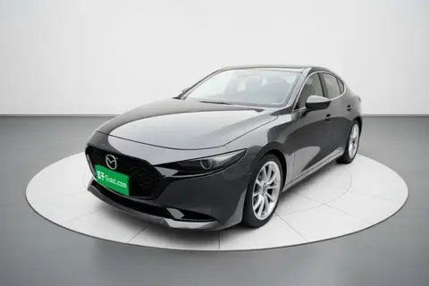 Mazda 3 Axela 2022