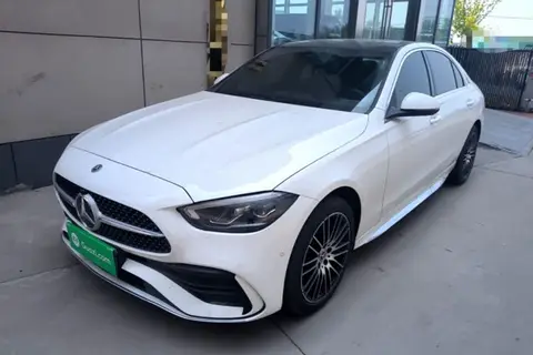 Mercedes-Benz C-Class 2024