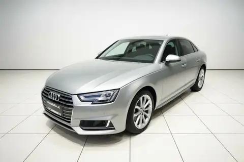 Audi A4L 2018