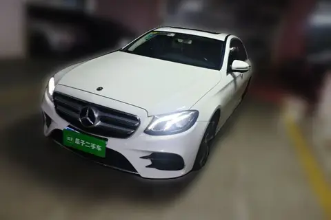 Mercedes-Benz E-Class 2017
