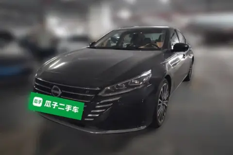 Nissan Teana 2024