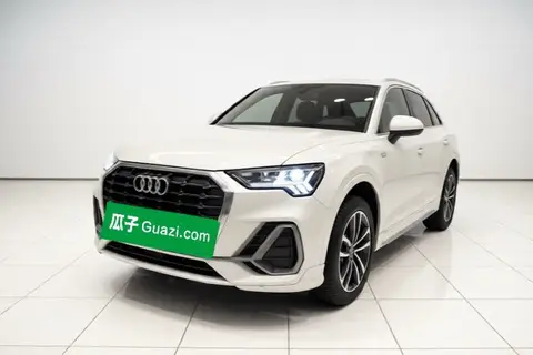 Audi Q3 2021