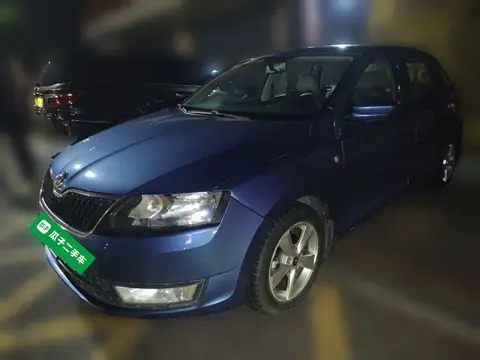 Skoda Rapid Spaceback 2014