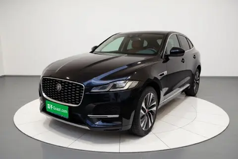 Jaguar F-PACE 2022