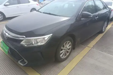 Toyota Camry 2016