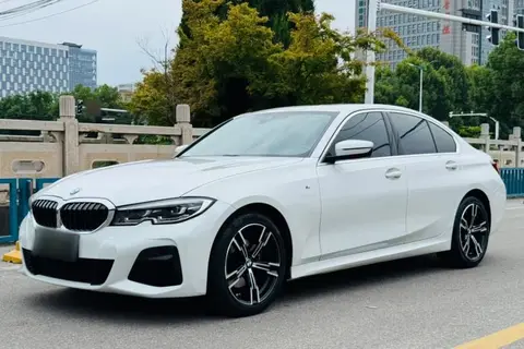 BMW 3 Series 2021