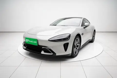 Xiaomi SU7 2024