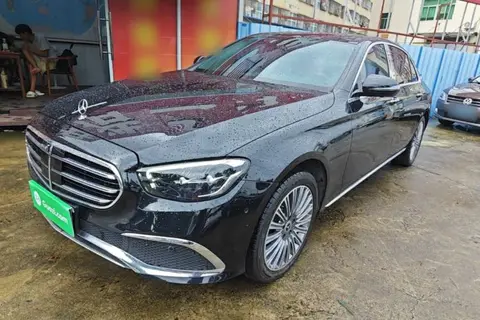 Mercedes-Benz E-Class 2023