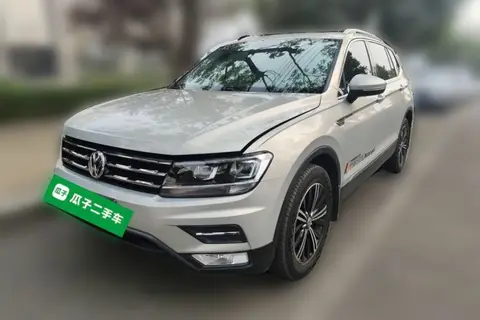 Volkswagen Tiguan L 2017