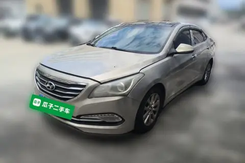 Hyundai Mistra 2014