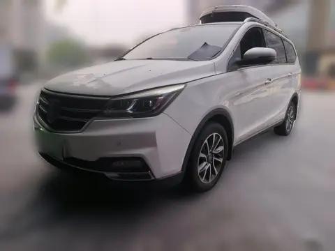 Baojun 730 2018