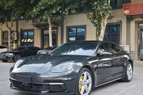 Porsche Panamera 2017