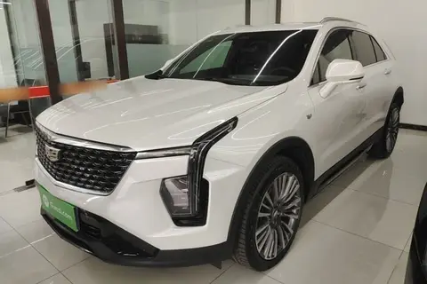 Cadillac XT4 2025