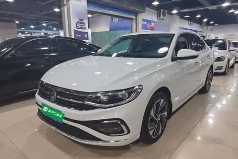 Volkswagen Bora 2024