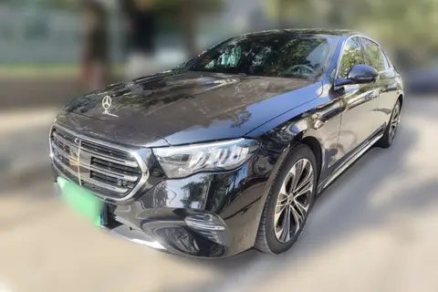 Mercedes-Benz E-Class 2025