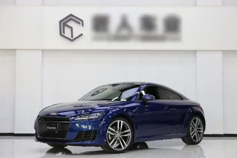 Audi TT 2015