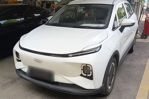 Geely Geometry E 2024