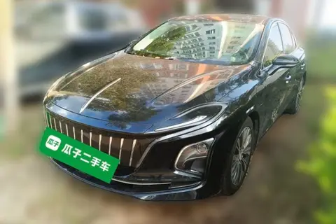 Hongqi E-QM5 2022