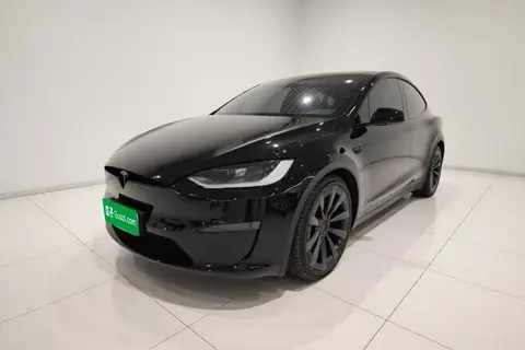 Tesla Model X 2023
