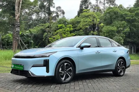 Geely Galaxy L6 2025