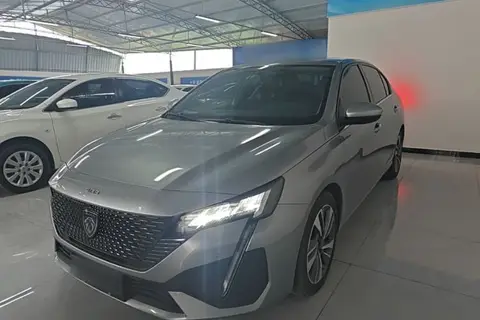 Peugeot 408 2023
