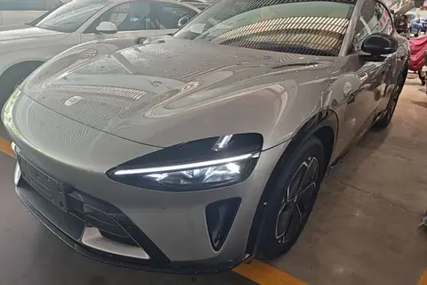 Xiaomi YU7 2025