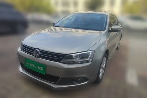 Volkswagen Sagitar 2013