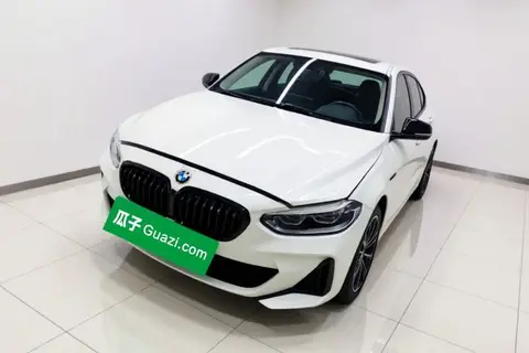 BMW 1 Series 2021