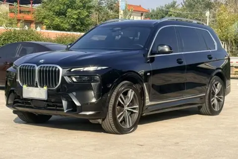 BMW X7 2022