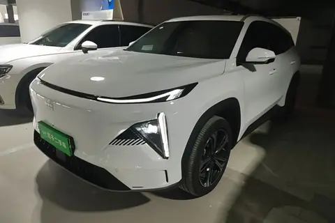 Geely Galaxy L7 2024