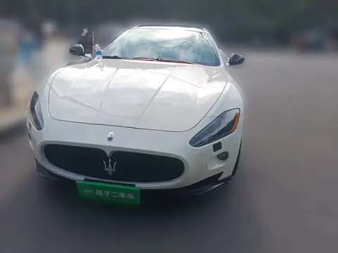 Maserati GranTurismo 2011