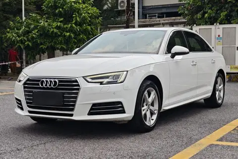 Audi A4L 2017