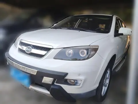 BYD S6 2015