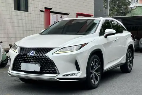 Lexus RX 2022