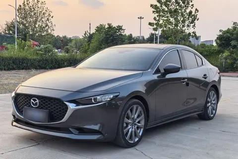 Mazda 3 Axela 2021