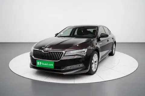 Skoda Superb 2020