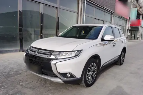 Mitsubishi Outlander 2018