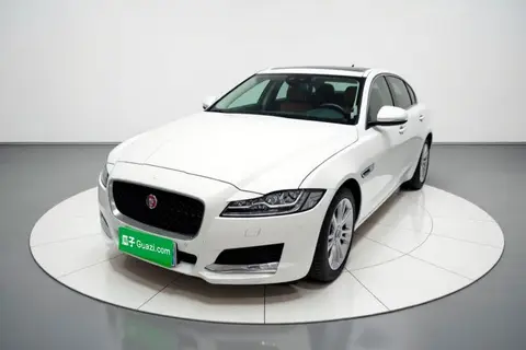 Jaguar XFL 2018