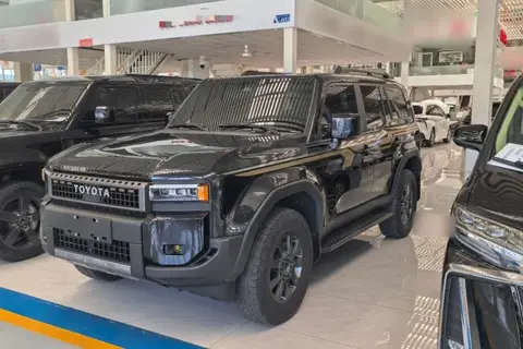 Toyota Prado 2025