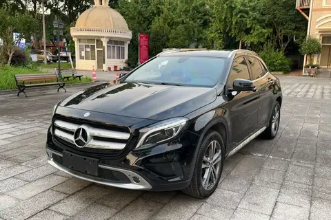 Mercedes-Benz GLA 2016