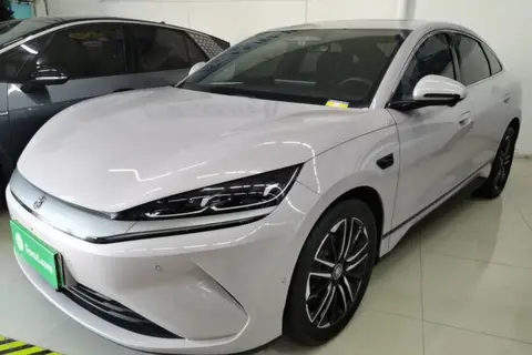 BYD Qin L 2025
