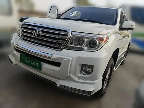 Toyota Land Cruiser 2014