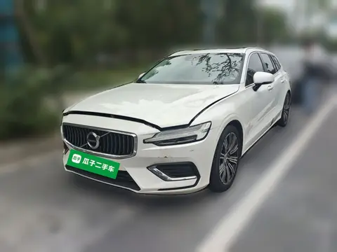 Volvo V60 2019