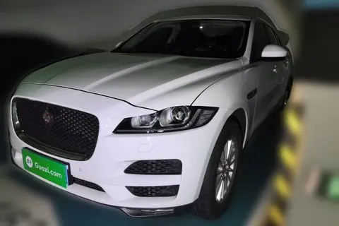 Jaguar F-PACE 2017
