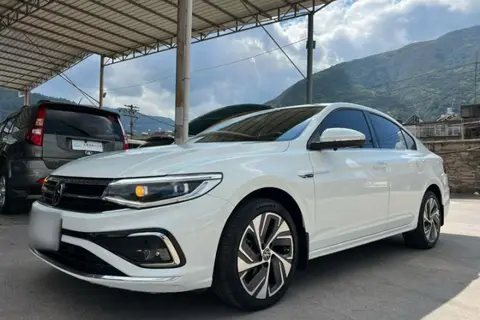 Volkswagen Bora 2023