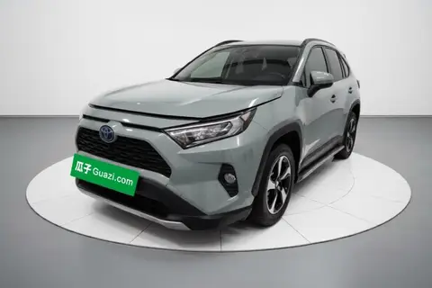 Toyota RAV4 2021