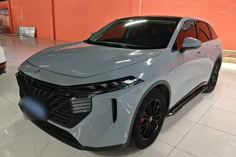 Venucia V 2022