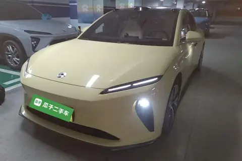 NIO ET5 2023