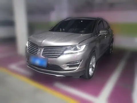 Lincoln MKC 2018