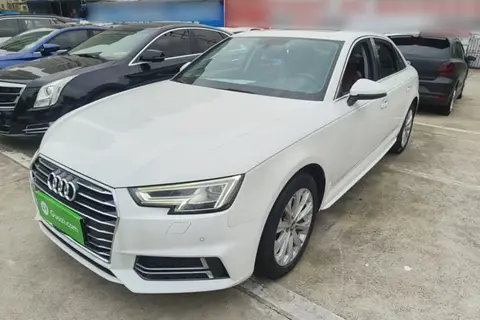 Audi A4L 2019